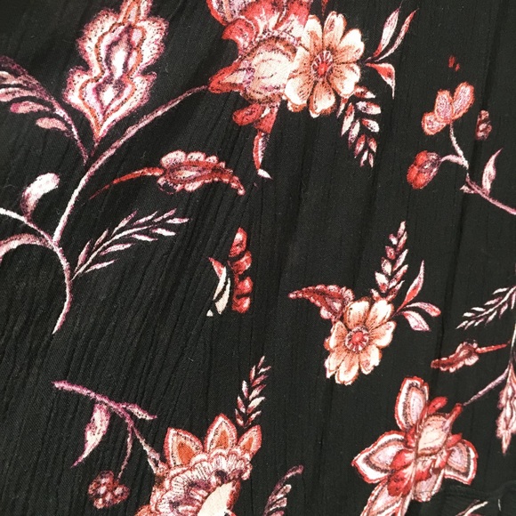 Floral Bell Sleeve Forever 21 Mini dress - Picture 4 of 4